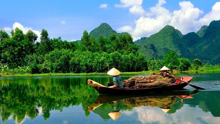 Hotspot Matrix và Ai bảo mặc váy đen mùa hè là nóng nực? Những bí quyết sau sẽ khiến bạn